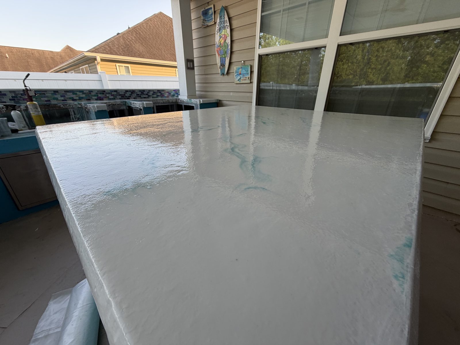 Finished epoxy countertop close-up